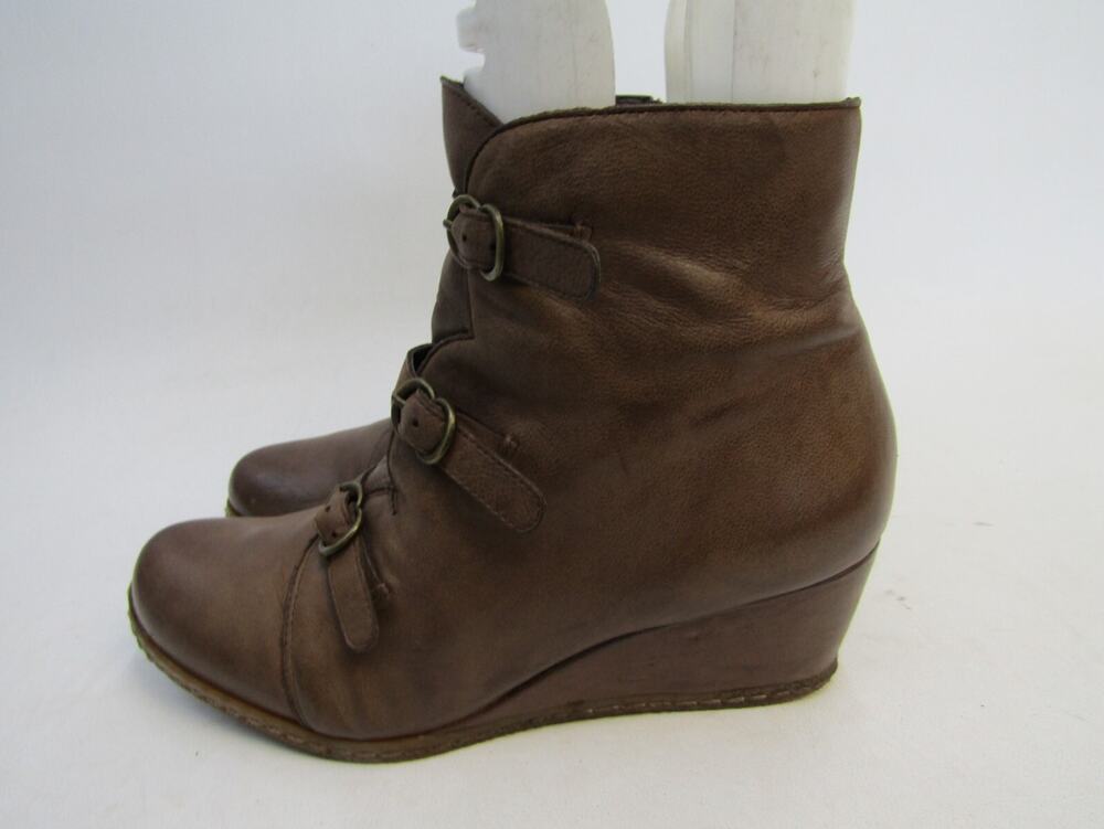 Franco Sarto Womens Sz 6 M Brown Leather Zip Buckle Ankle Fashion Boots Bootie
